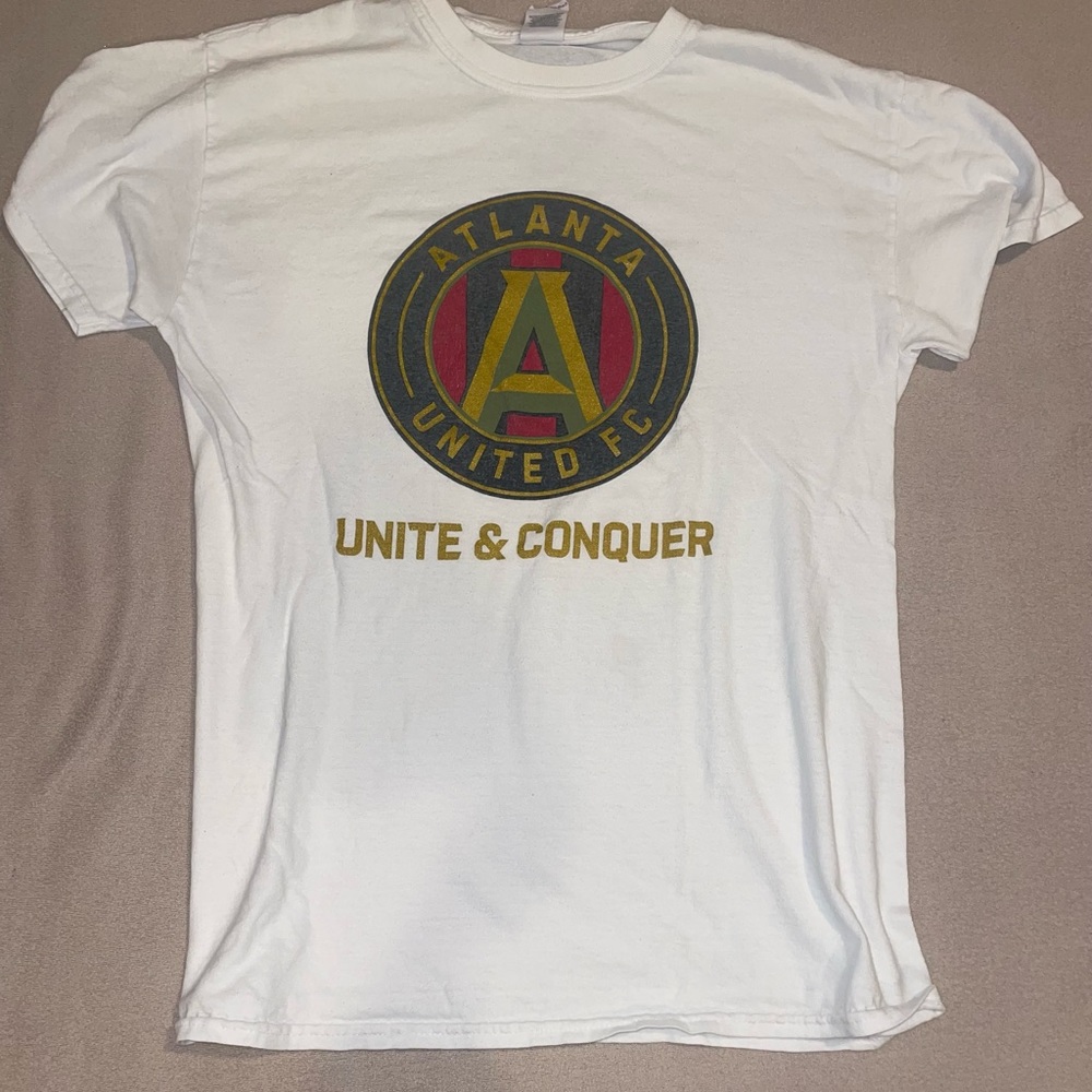 Atlanta United T-shirt. Size medium